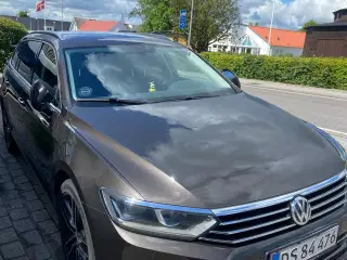 VW Passat