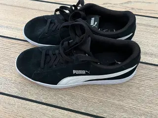 Næsten ny Puma sneakers