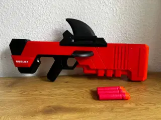 Nerf Roblox Shark Seeker Blaster
