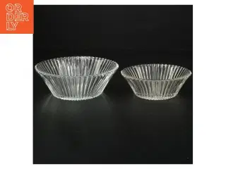 Glasskåle med dekorativt reliefmønster (str. Ø. 14 cm. ø elve cm)