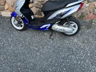 Yamaha jog r