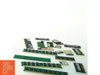 Samling af computerkomponenter (str. 17 dele)