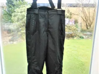 Skibukser str 10 år