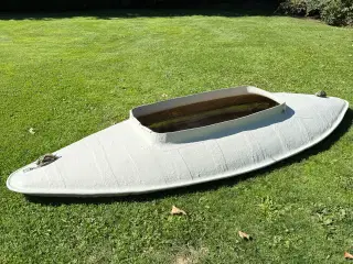 Skydepram incl. udstyr 
