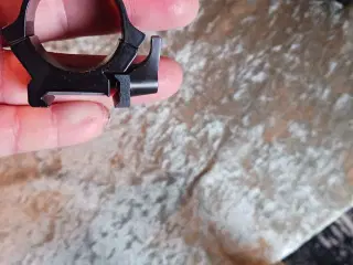 Leupold montage 