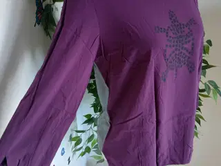 Bluse. St-Martins. Small/36