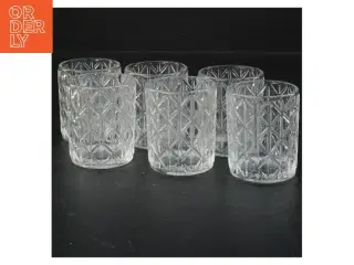 Sæt med 6 krystalglas (str. 6 styk. ø. 5,5 cm. længde. 6,5 cm)