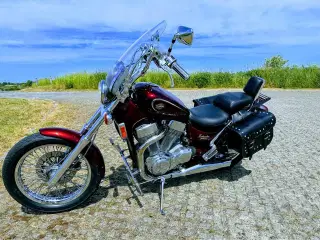 Suzuki VS1400 Intruder