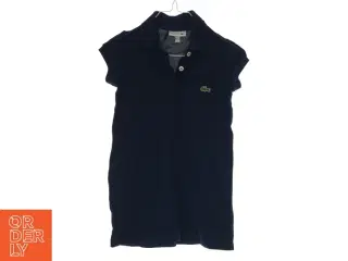 Kjole fra Lacoste (str. 104)