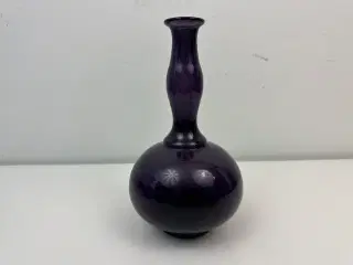 Ældre vase i glas
