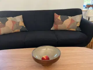 Mørkegrå sofa fra Sofacompany