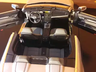 Mercedes E-Class 