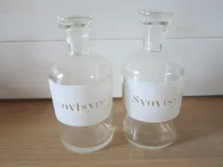 2 Fine Apoteker flasker, været med Svovlsyre pr st