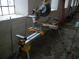 DeWalt kap-/geringssav DWS780 XPS