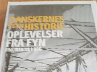 Ny i folie. Danskernes Egen Historie.