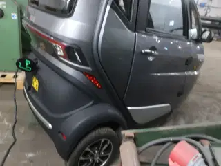 3-hjulet elknallert (lille) RUNHORSE JINMA J1 - OBS: Kun 77 km! (momsfri)