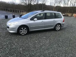 Ny syn  Peugeot 307  1,6 I St. Car 2007  Km kun 21