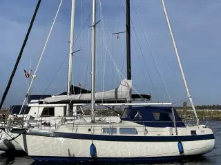 Motor sejler Compass 31