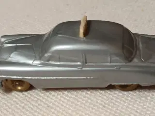 Pilot, Opel Kaptajn.