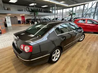 VW Passat 2,0 TDI Trendline DSG 140HK 6g Aut.