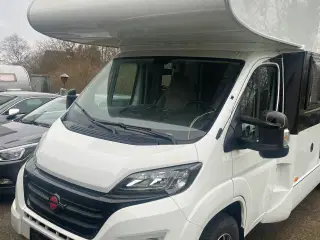 Fiat /burstner campingbus 2018 79000km