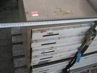 Værktøjsskab , Tegningsskab