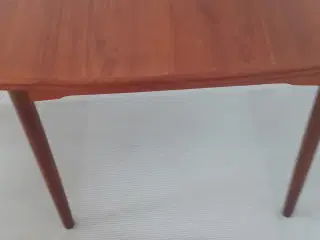 Teak Spisebord