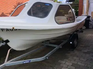 Båd med trailer 