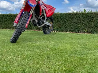 Honda CRF 250R – 2022-model – Klar til at køre! 