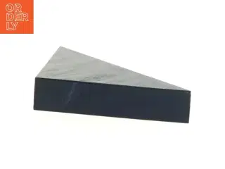 Sort skifer hjørnehylde (str. 13 x 6 x 2 cm)