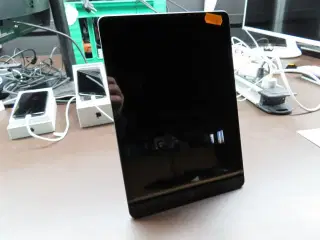 Tablet, APPLE IPAD Type: A2270