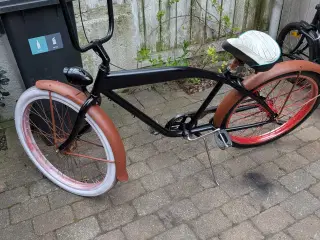 Custom made lowrider