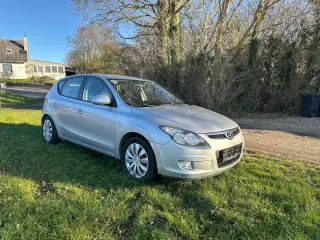 Hyundai i30, 1.6, (MED PARTIKELTILER)