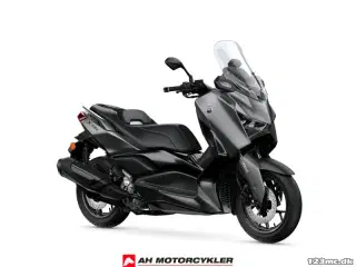 Yamaha X-Max 300 Tech Max + Crystal Graphite