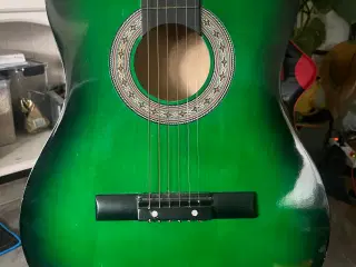 Akustik Guitar 