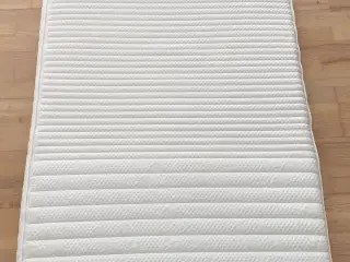 Dunlopillo topmadras