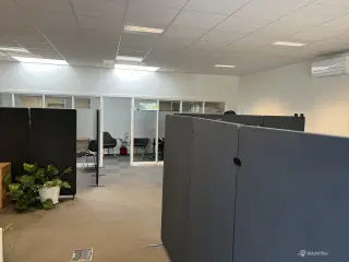 Superflot kontorlejemål !!