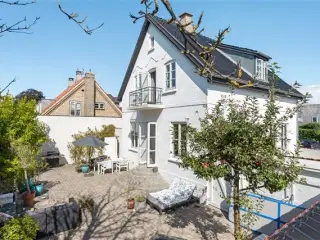 Fantastisk villa i Taarbæk- Klampenborg, Charlottenlund, København