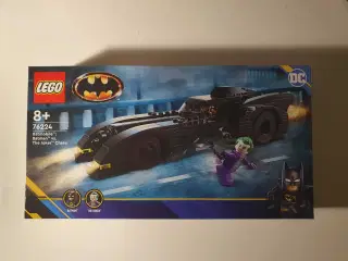 Lego DC 76224 Batmobile vs the Joker chase 