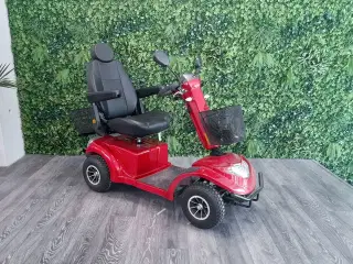 Damos R8 rød