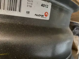 Helt ny stålfælg 6 x 15"