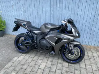 Honda CBR 1000 RR