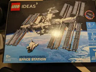 LEGO ISS/International rumstation - 21321