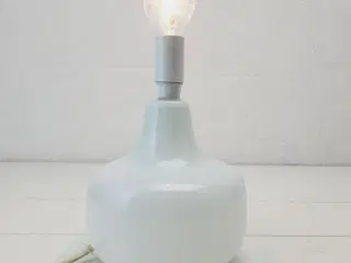 ⭐️- Vintage Opalglas Bordlampe fra Lyskilde No 20