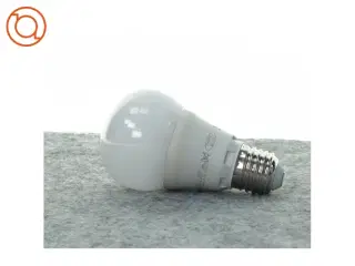 Led pære fra Ikea (str. 6 komma 3 w)
