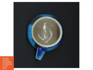 Keramikkop med hank (str. H. 8 cm. ø. 11 cm)