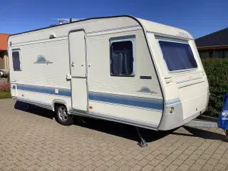 Campingvogn sælges. Adria Unika 502 UP Exclusive