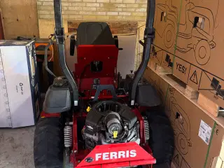 Ferris IS700 Zeroturn 