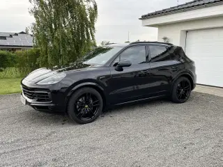 Porsche Cayenne 2018 Model