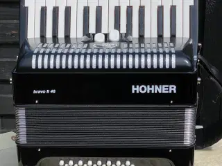 Hohner Bravo Line Facelift II 48 harmonika, 